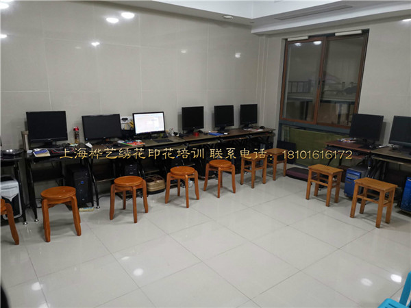 学校教学环境怎么样
